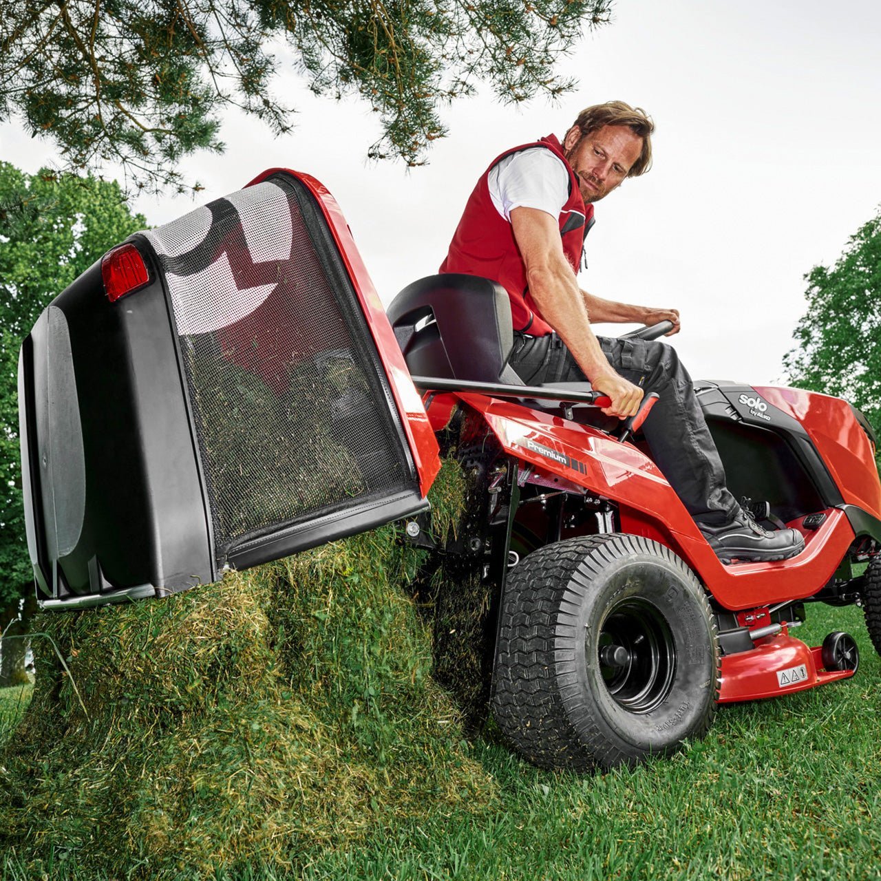 127712-tractor-t22-105-4-hd-a-v2-webshop-mood-5_v1